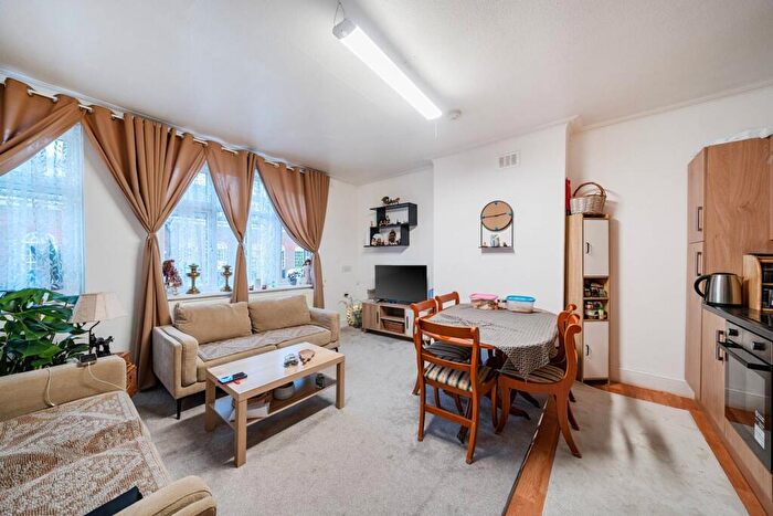 3 Bedroom Flat For Sale In Greenhill Way, Harrow, HA1