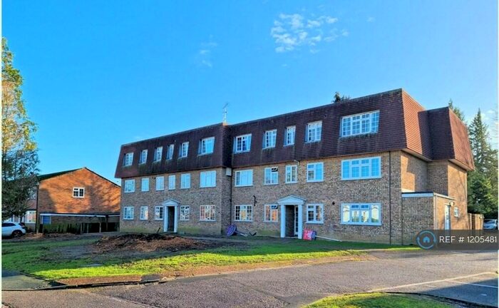 1 Bedroom Flat To Rent In Mount Hermon Road, Woking, GU22