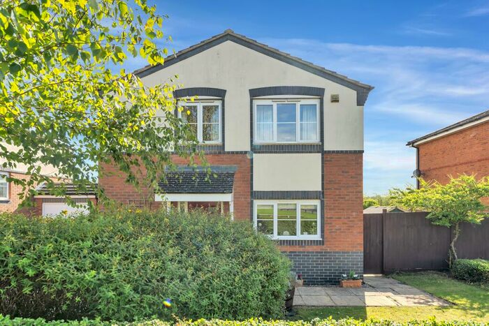 4 Bedroom Detached House For Sale In Harrier Close, Cottesmore, LE15