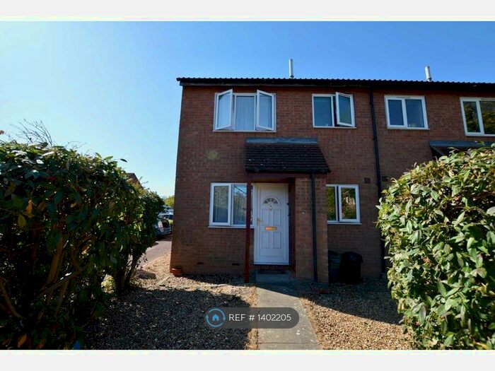 1 Bedroom End Of Terrace House To Rent In Bercham, Two Mile Ash, Milton Keynes, MK8