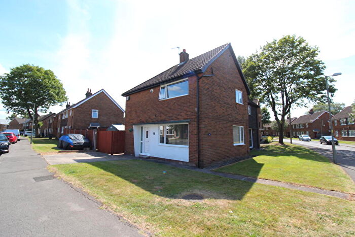 3 Bedroom Semi-Detached House For Sale In Ribble Road, Leyland, Lancashire, PR25