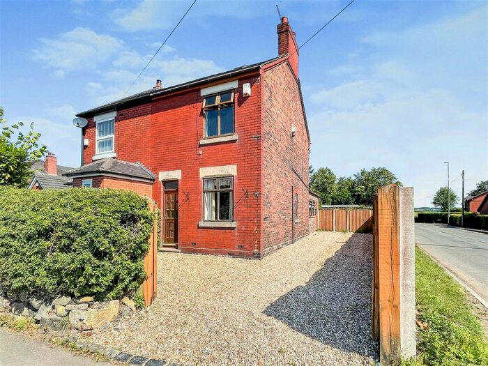 2 Bedroom Semi-Detached House For Sale In Wilding Road, Stoke-On-Trent, ST6