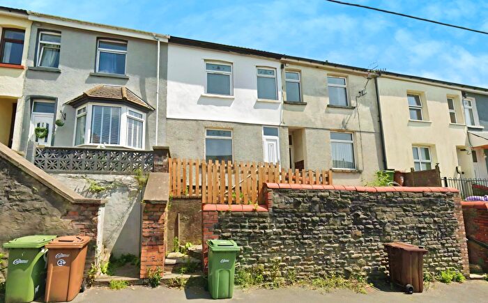 3 Bedroom House To Rent In Edward Terrace, Abertridwr, Caerphilly, CF83