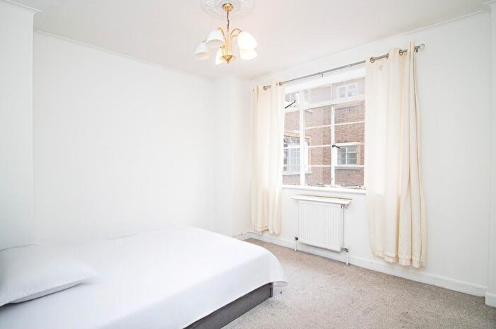 2 Bedroom Flat To Rent In Adelaide Road, London, NW3
