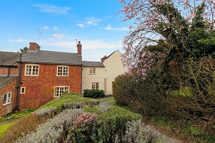 4 Bedroom Property For Sale In South Close, Arnesby, LE8