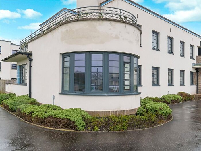 2 Bedroom Flat For Sale In Tait Circle, Paisley, Renfrewshire, PA2