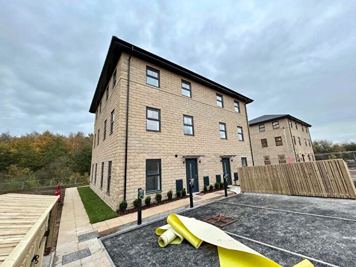 2 Bedroom House To Rent In Blackthorn Boulevard, Kiveton Park, Sheffield, South Yorkshire, S26