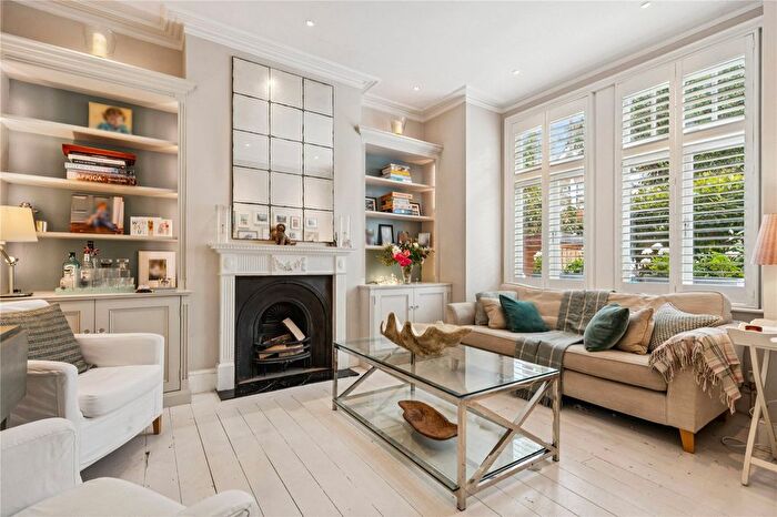 5 Bedroom Detached House For Sale In Gassiot Road, SW17