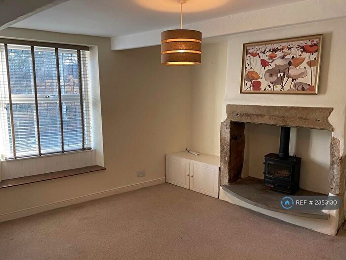 2 Bedroom Terraced House To Rent In Otley Road, East Morton, Keighley, BD20