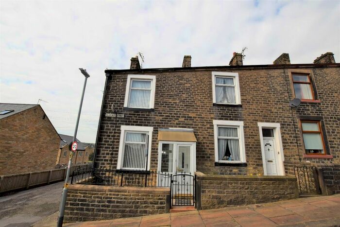 3 Bedroom Terraced House To Rent In Clarence Street, Colne BB8