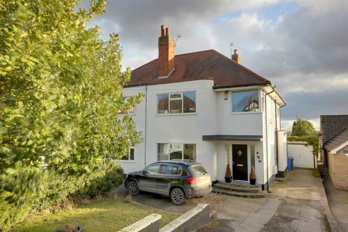 3 Bedroom Semi-Detached House For Sale In Ferriby High Road, North Ferriby, HU14