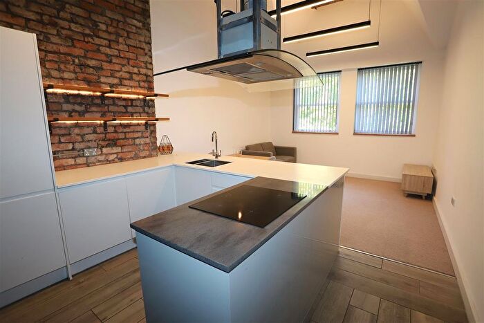 1 Bedroom Flat For Sale In St. Anns Square, Manchester, M2