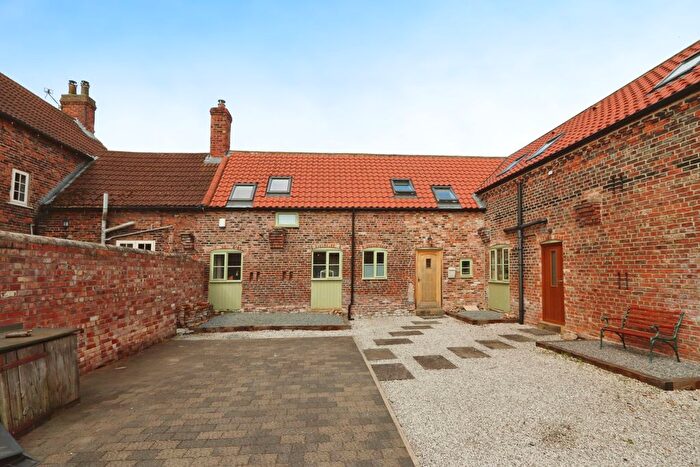 2 Bedroom Detached House For Sale In Fir Tree Lane, Thorpe Willoughby, Selby, YO8