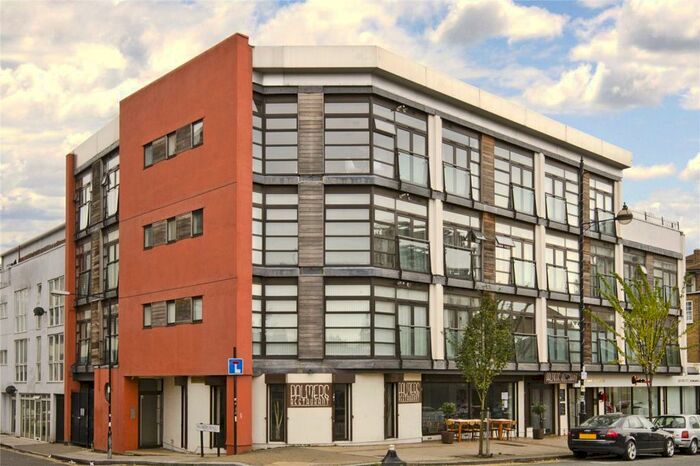 2 Bedroom Flat To Rent In Caesar Court, Palmers Road, London, E2