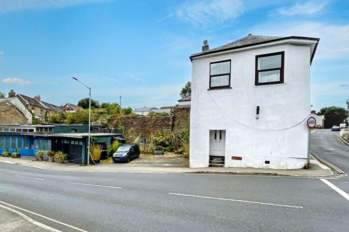 1 Bedroom Flat For Sale In Pound Street, Liskeard, PL14