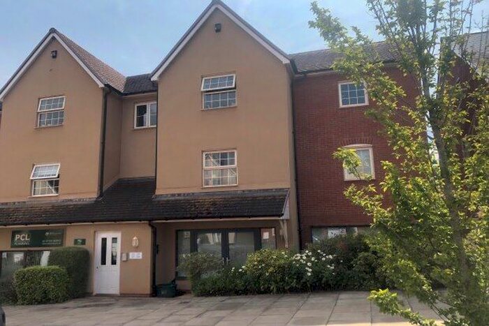 2 Bedroom Flat To Rent In Old Park Avenue, Exeter, EX1