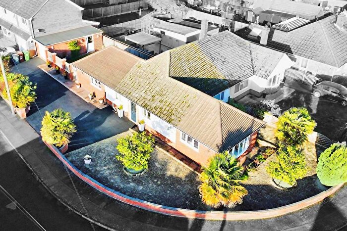 3 Bedroom Semi-Detached Bungalow For Sale In Coplow Crescent, Syston, LE7