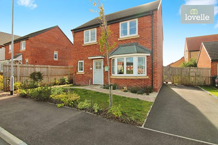 3 Bedroom Detached House For Sale In Acorn Avenue, Louth, LN11
