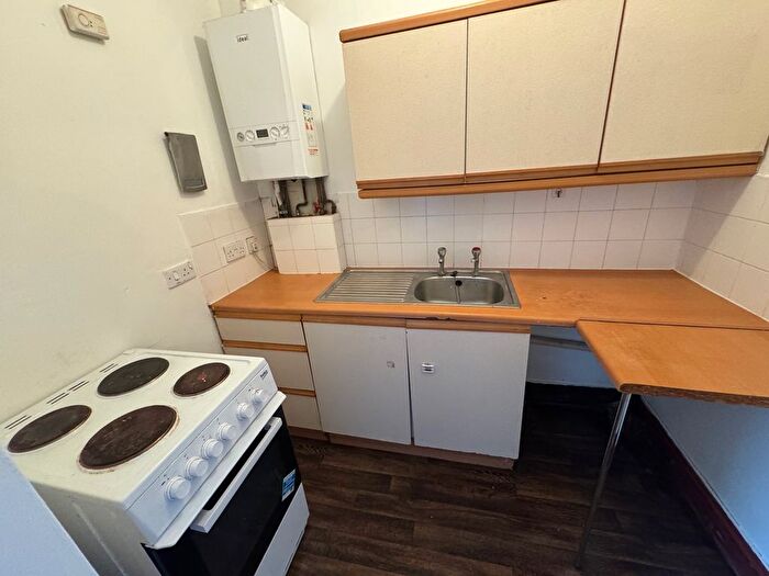 1 Bedroom Flat To Rent In Adelaide Road, Southampton, SO17