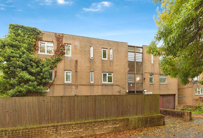 1 Bedroom Apartment For Sale In Veryan Place, Fishermead, Milton Keynes, MK6