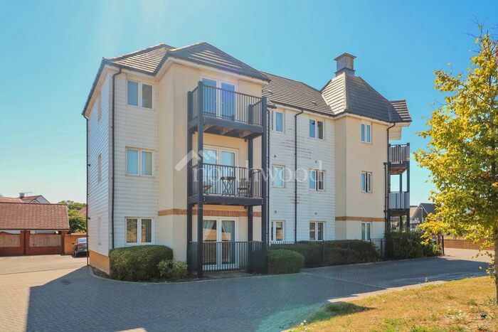 2 Bedroom Flat To Rent In Jack Dunbar Place, Repton Park, Ashford, TN23