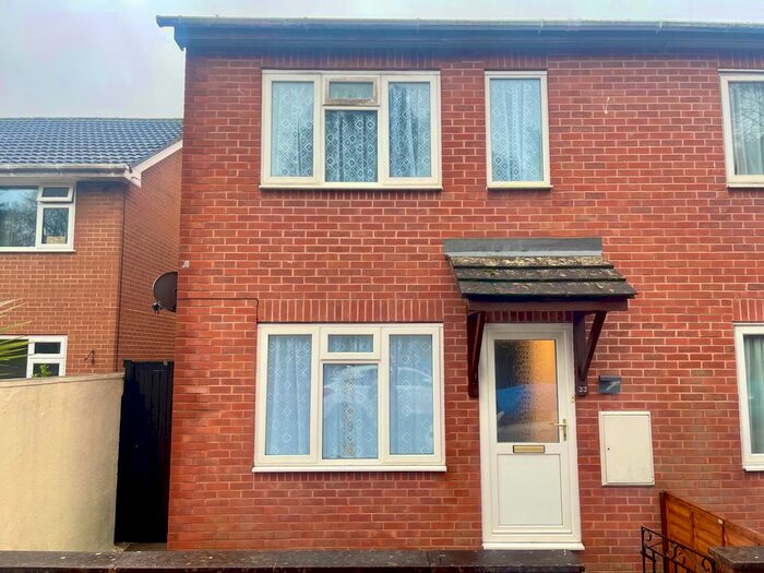 2 Bedroom Semi-Detached House To Rent In Hanover Road, Exeter, EX1