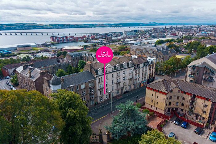 2 Bedroom Flat For Sale In Arbroath Road, Dundee, DD4