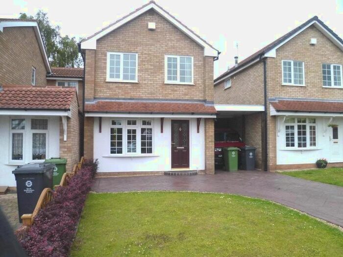 3 Bedroom Detached House To Rent In Edge Hill Drive, Perton, Wolverhampton, WV6