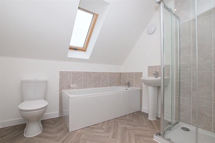 5 Bedroom Detached House For Sale In Cherrywood Grange, Tithebarn, Exeter, EX1