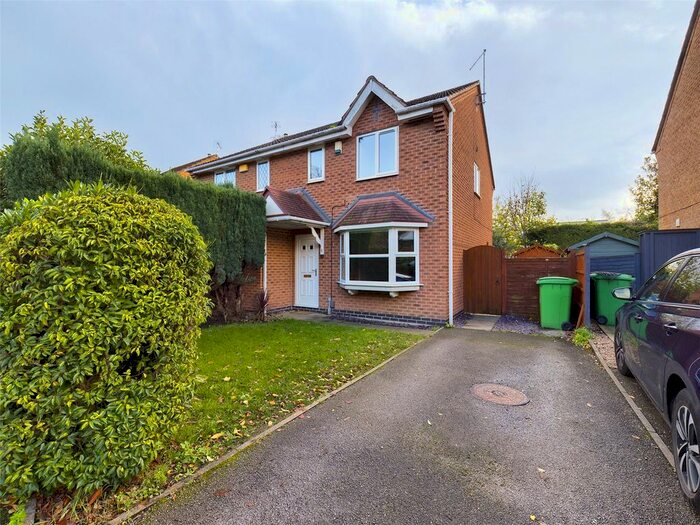 Property To Rent In Ellwood Crescent, Nottingham, Nottinghamshire, NG8