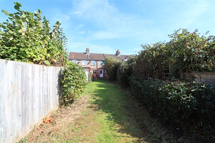 3 Bedroom Terraced House For Sale In Tickford Street, Newport Pagnell, Buckinghamshire, MK16