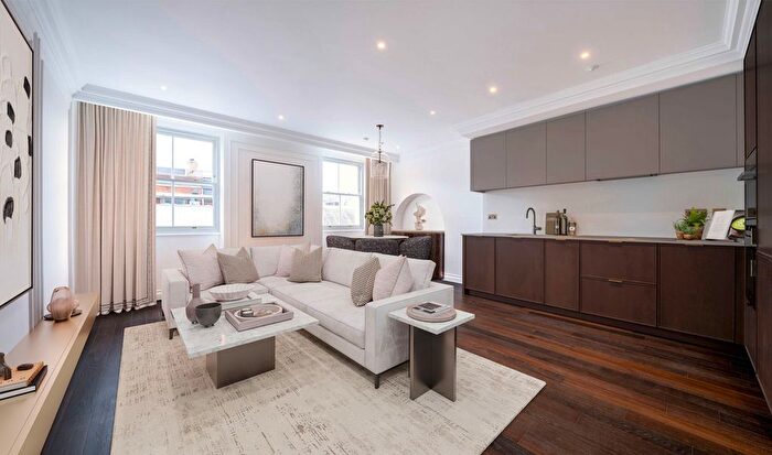 1 Bedroom Flat For Sale In Charles Street, London, W1J