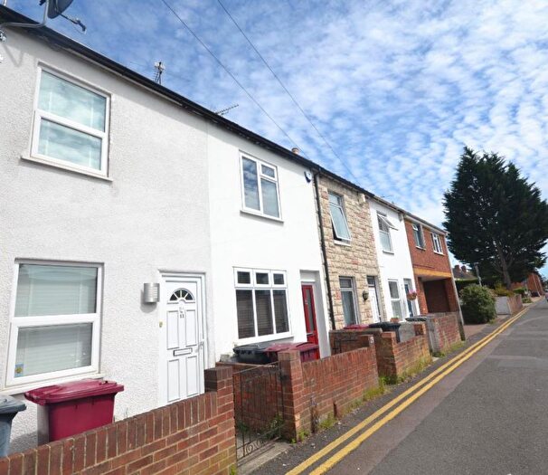 2 Bedroom Terraced House To Rent In Brunswick Street, Reading, RG1