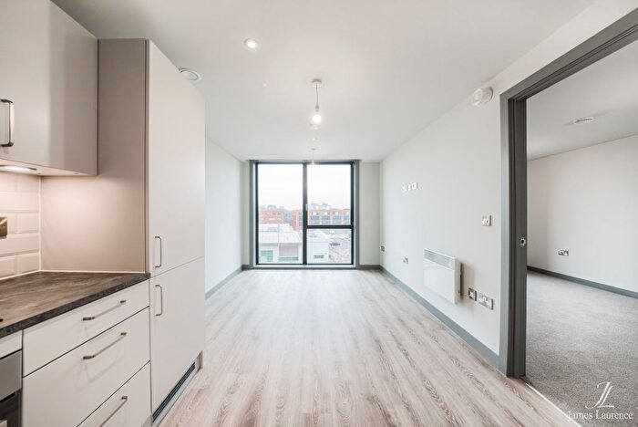 1 Bedroom Flat To Rent In Jq Rise, - Summer Hill Road, Birmingham City Centre, B1