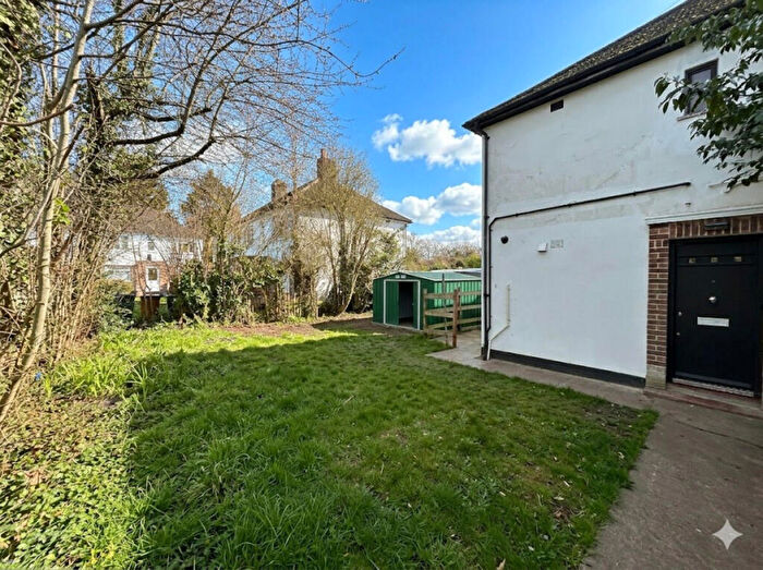 2 Bedroom Apartment To Rent In Audley Court, Pinner, HA5