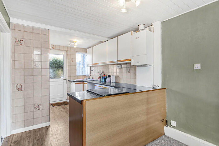 3 Bedroom Terraced House For Sale In Eltham Green Road, Eltham, SE9