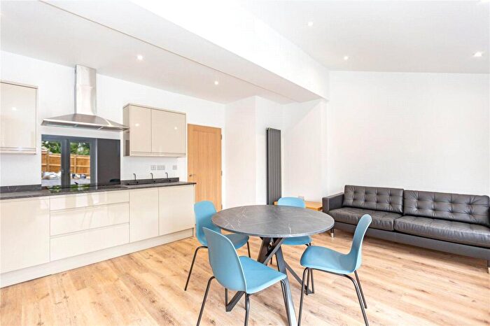 5 Bedroom Semi-Detached House To Rent In Stanley Avenue, Filton, Bristol, BS34