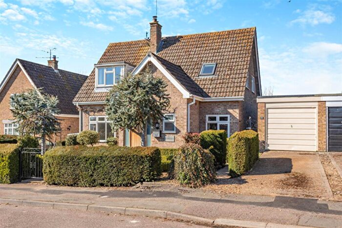 4 Bedroom House To Rent In The Paddock, Woodnewton, Peterborough, PE8