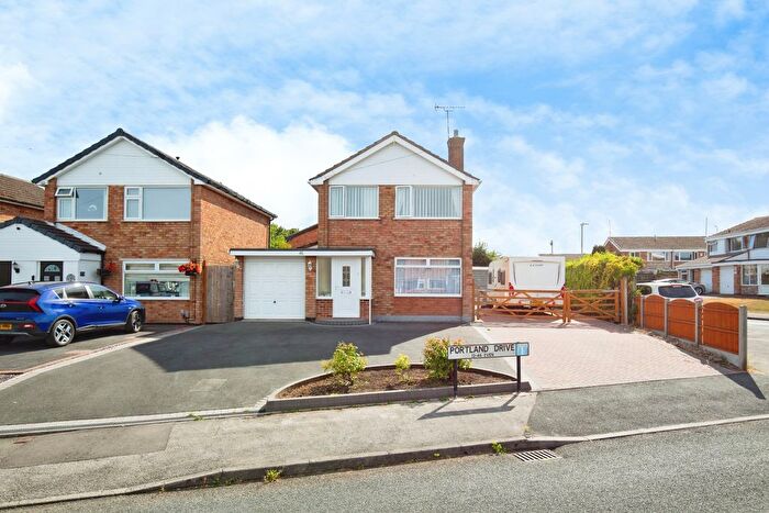 3 Bedroom Detached House For Sale In Portland Drive, Nuneaton, CV10