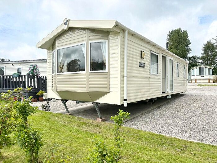 2 Bedroom Mobile Home For Sale In Willerby Rio, Carnforth, Lancashire, LA6