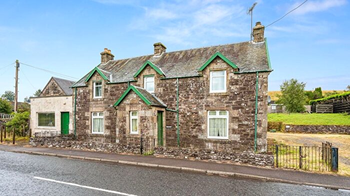 4 Bedroom Detached House For Sale In Main Street, Kinbuck, FK15