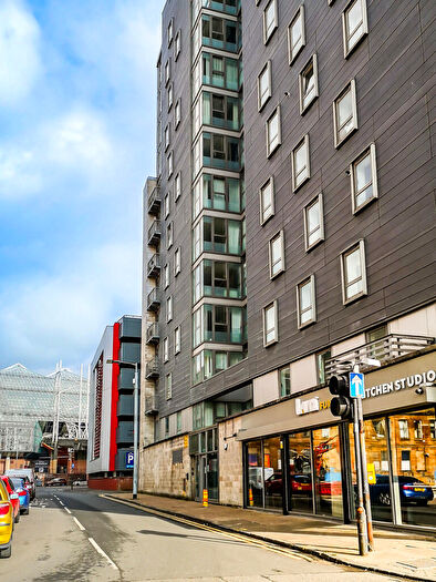 3 Bedroom Maisonette To Rent In Maxwell Street, The Icon, Glasgow, G1