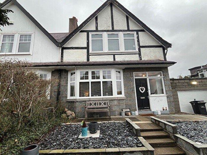 3 Bedroom Semi-Detached House To Rent In Abbotshall Place, Cults, Aberdeen, Aberdeenshire, AB15