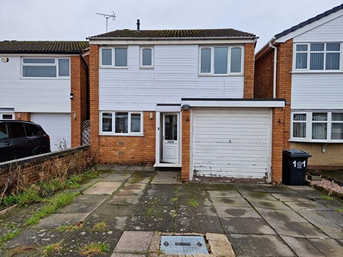3 Bedroom Detached House To Rent In Lewis Close, Leicester, LE4