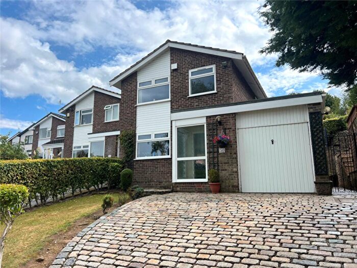 3 Bedroom Link Detached House For Sale In Chantry Road, Disley, Stockport, Cheshire, SK12