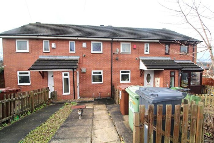 2 Bedroom Terraced House To Rent In Silver Royd Road, LS12