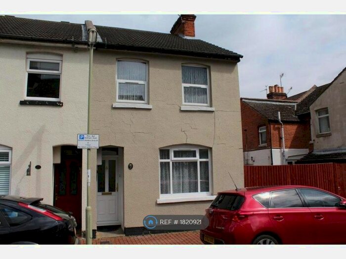 3 Bedroom Terraced House To Rent In Wolseley Road, Aldershot, GU11