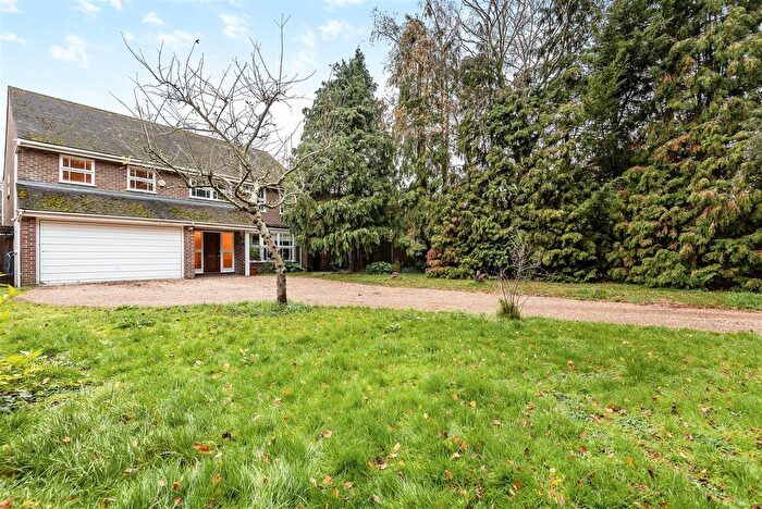 5 Bedroom Detached House To Rent In Church Road, Richmond, TW10