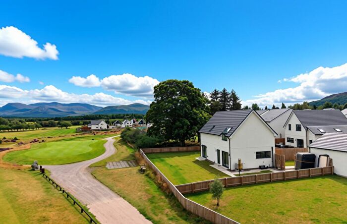 3 Bedroom Detached House For Sale In Farm Road, Aviemore, PH22