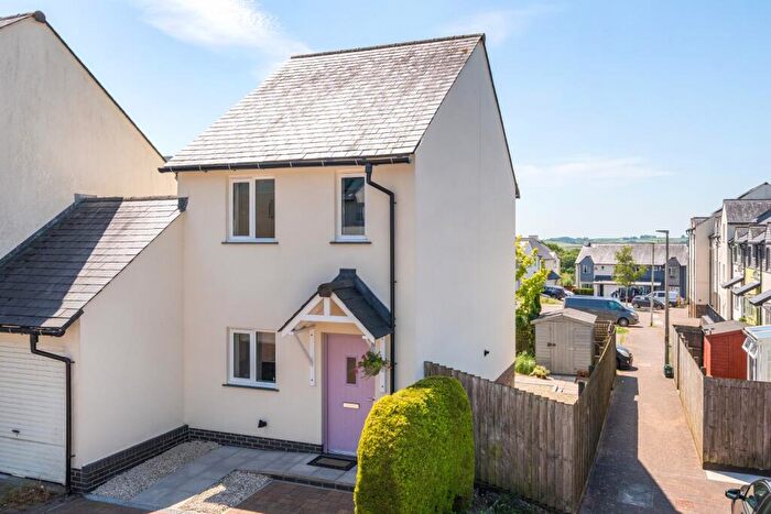 2 Bedroom Link Detached House For Sale In Cole Meadow, High Bickington, Umberleigh, Devon, EX37